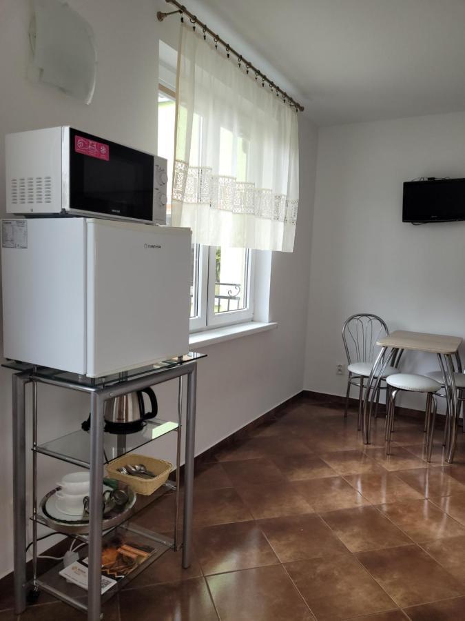 Apartamenty I Pokoje Goscinne Zosia Darlowko Exterior foto